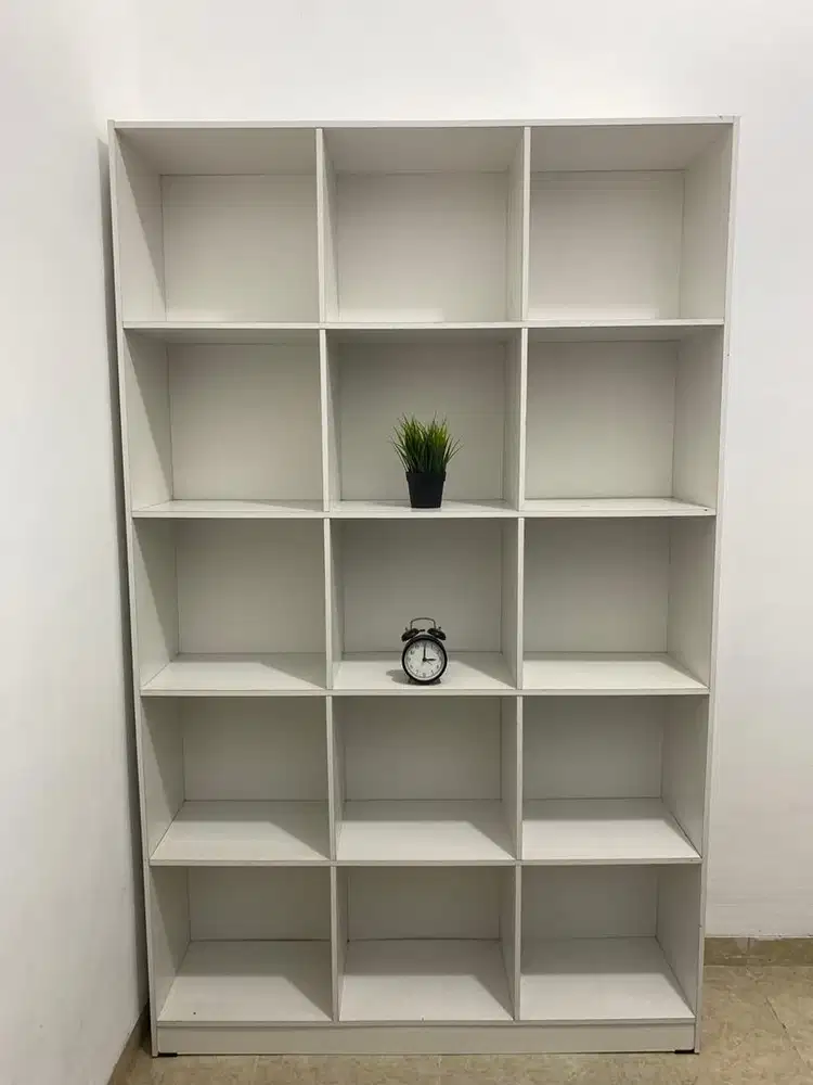 Rak Laundry Rak Toko Display / Rak Buku Serbaguna