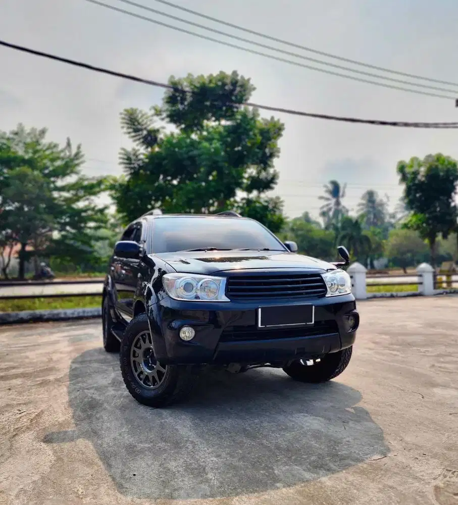 Toyota Fortuner 2.7 V (4x4) AT 2006 Odo 95K