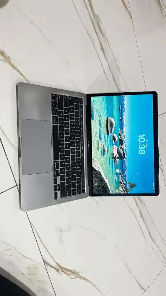 Macbook pro M1 16gb
