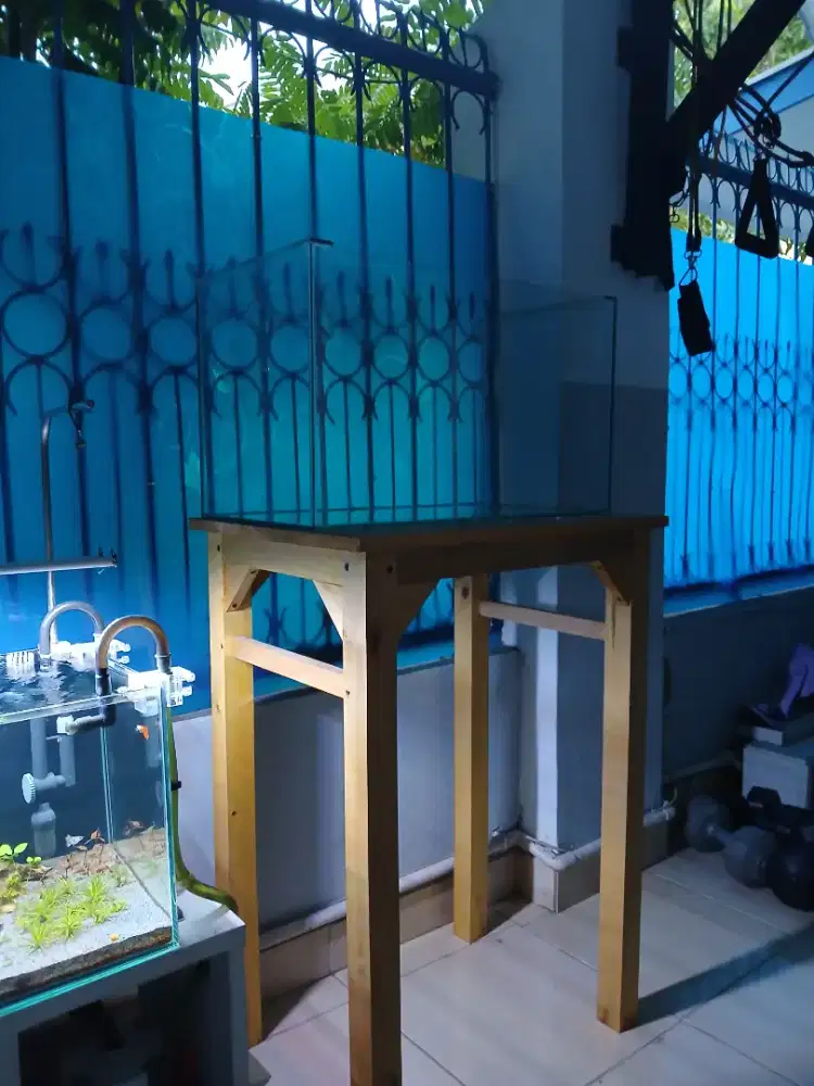 Aquarium + meja