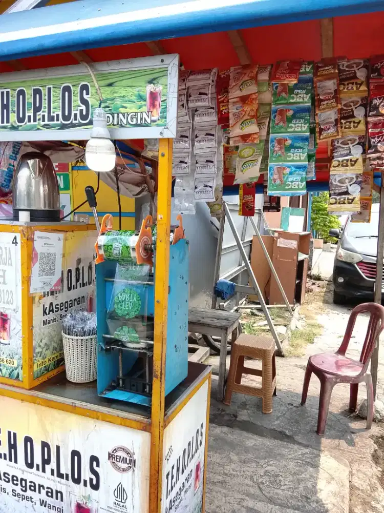 Loker Jaga minuman