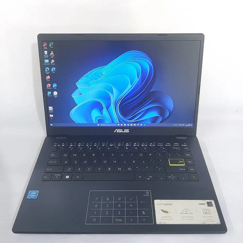 LAPTOP ASUS VIVOBOOK L410M INTEL-N4020 RAM4GB SSD NVME256GB + MMC 64GB