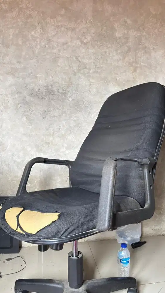 Kursi Kantor Kerja