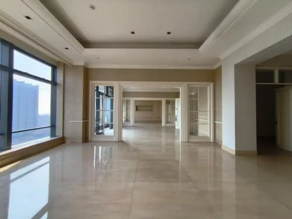 Apartemen Mewah 880 m2 5 Kamar High Floor di Airlangga Ritz Carlton Mega Kuningan