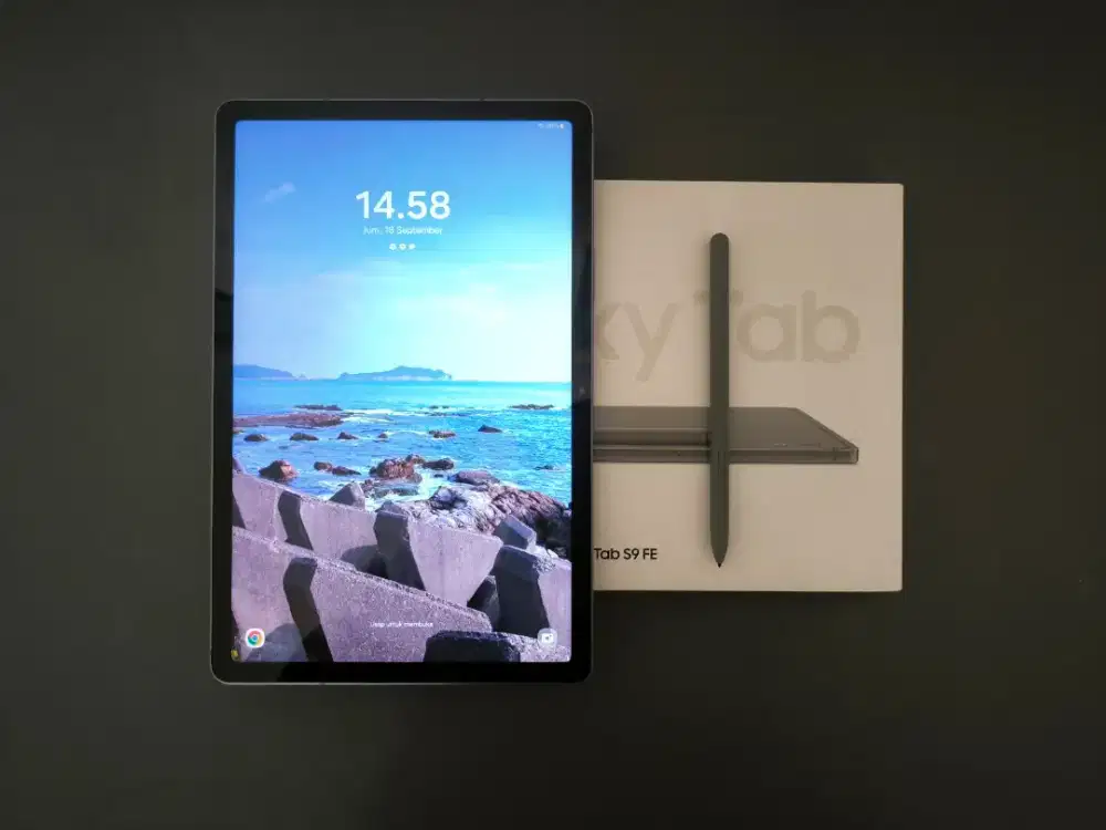 Samsung Galaxy Tab S9 FE 6/128 X510-Fullset Istimewa, Ex Garansi Resmi