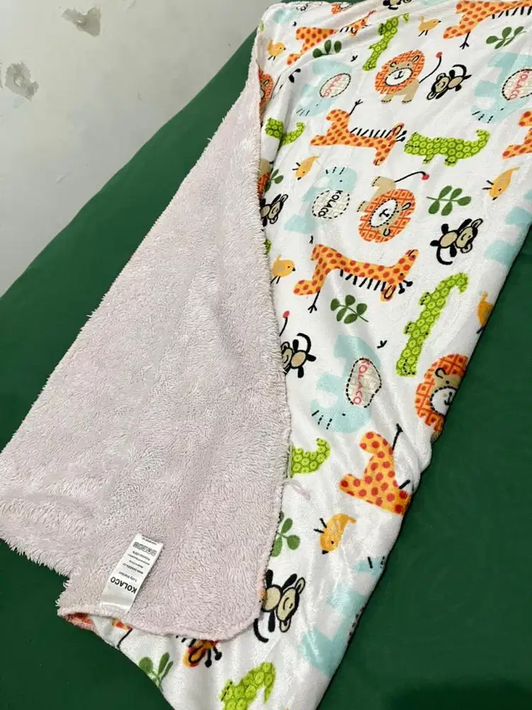 Selimut bayi kolaco