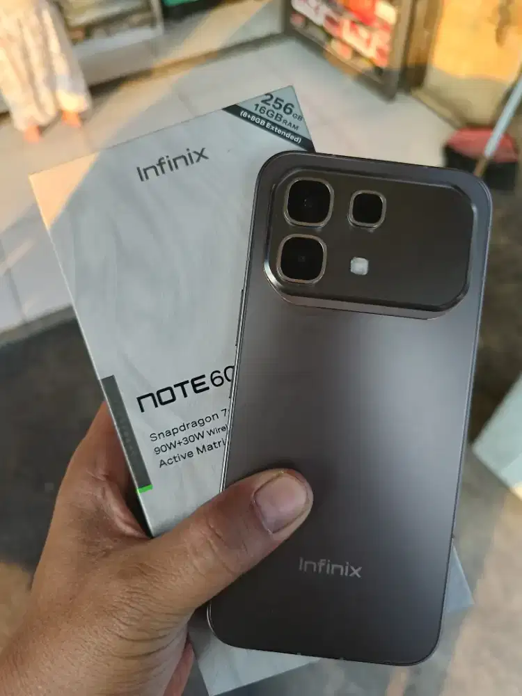 Infinik Note 60 Pro 8/256 Sbapdragon 7S Gen 4