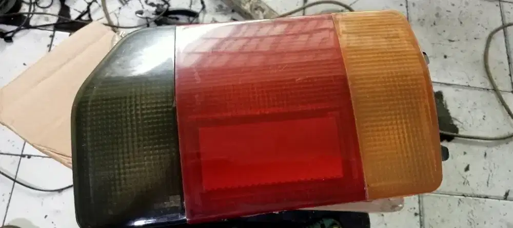 Lampu belakang karimun kotak