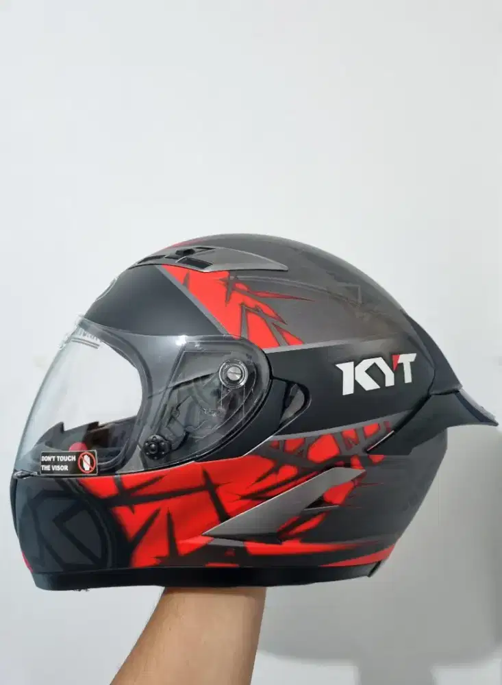 Helm fullface KYT FALCON 2 SPIKE