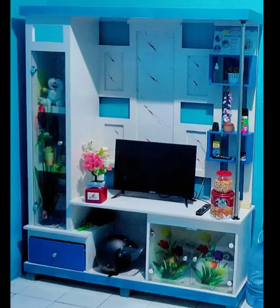 Lemari tv pajangan bupet