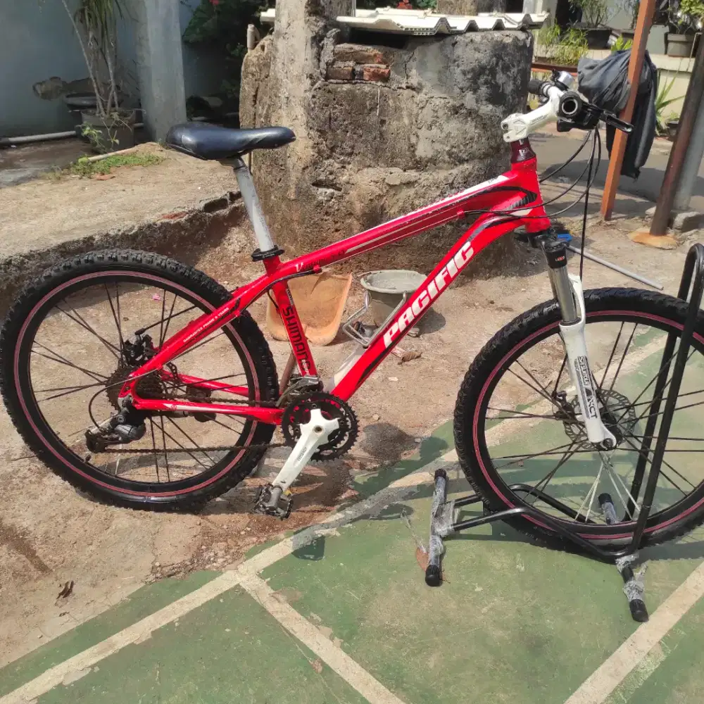 Sepeda pacific tipe tertinggi alloy