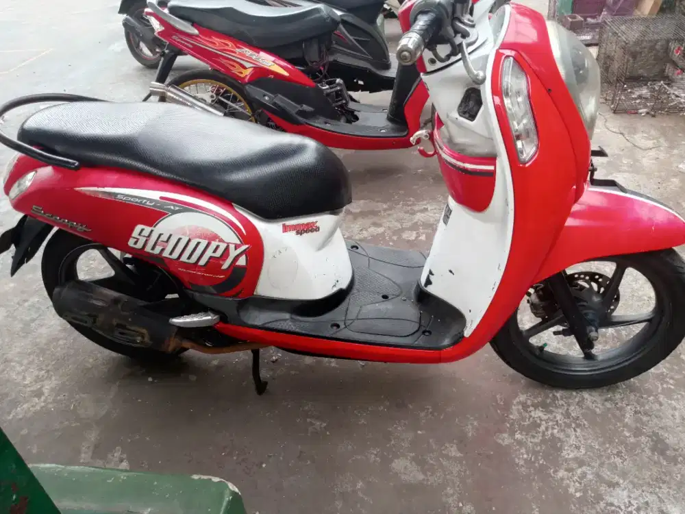 Jual Scoopy Th 2015 .