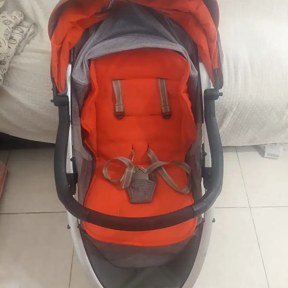 Preloved Stroller Newborn