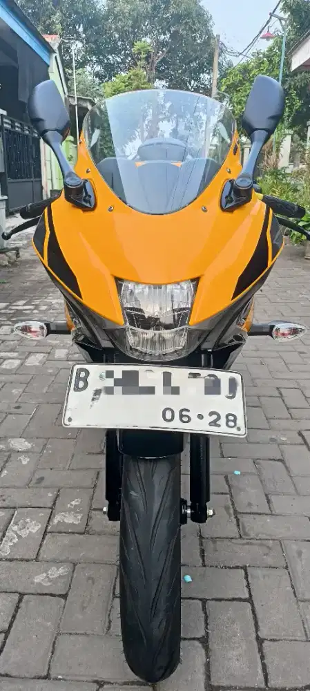 Suzuki GSX low kilometer Tahun 2023
