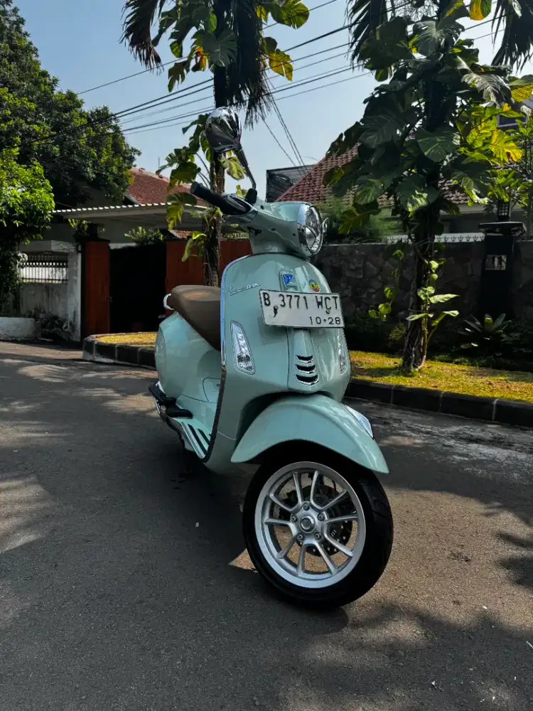 [LIKE NEW : VESPA PRIMAVERA 2023 KM 1000]