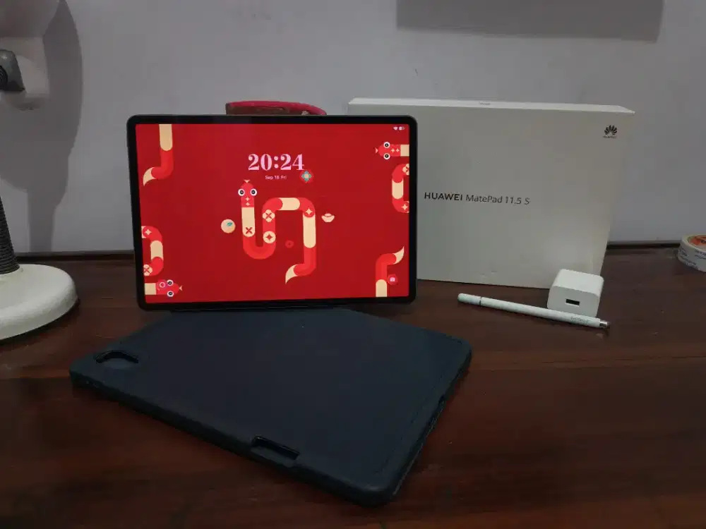 Huawei mattepad 11.5S 12/256 China