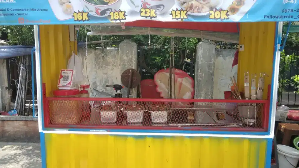 Both kontener kompor tanam