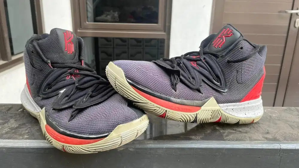 kyrie 5 (volly dan basket)