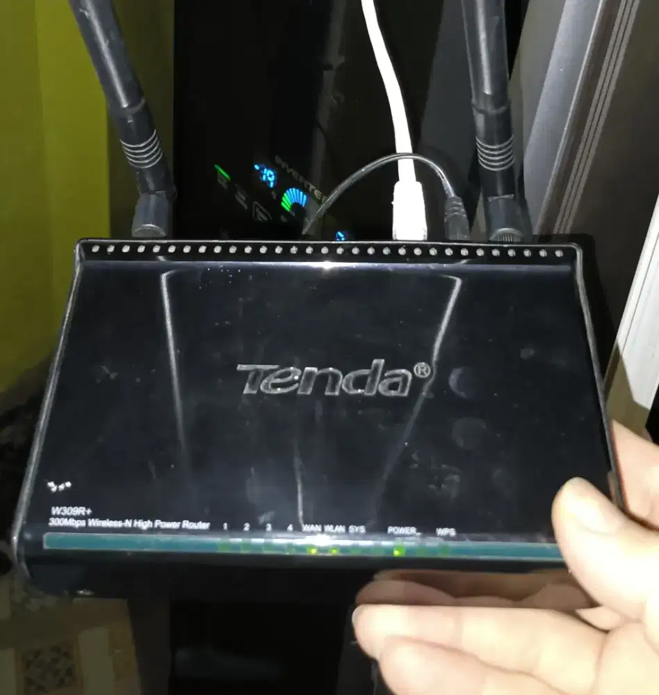 Router Tenda W309R