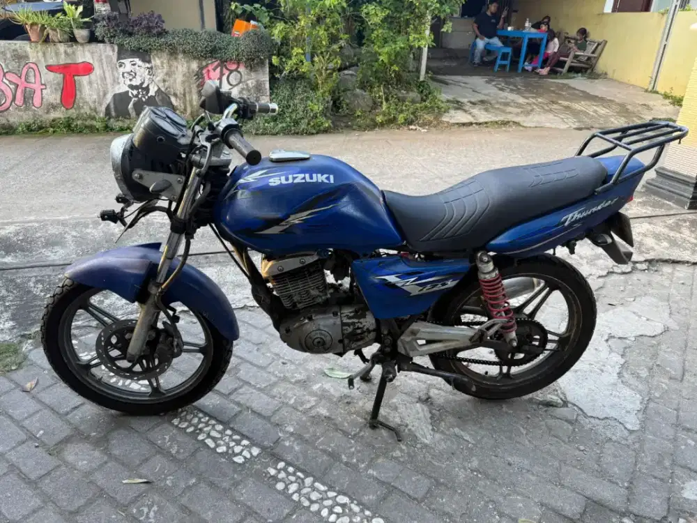 Suzuki Thunder THN 2004 plat AA Magelang