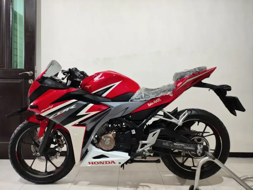 HONDA CBR 150 NEW OLD STOCK (NOS) TAHUN 2019 REGISTRASI 2026