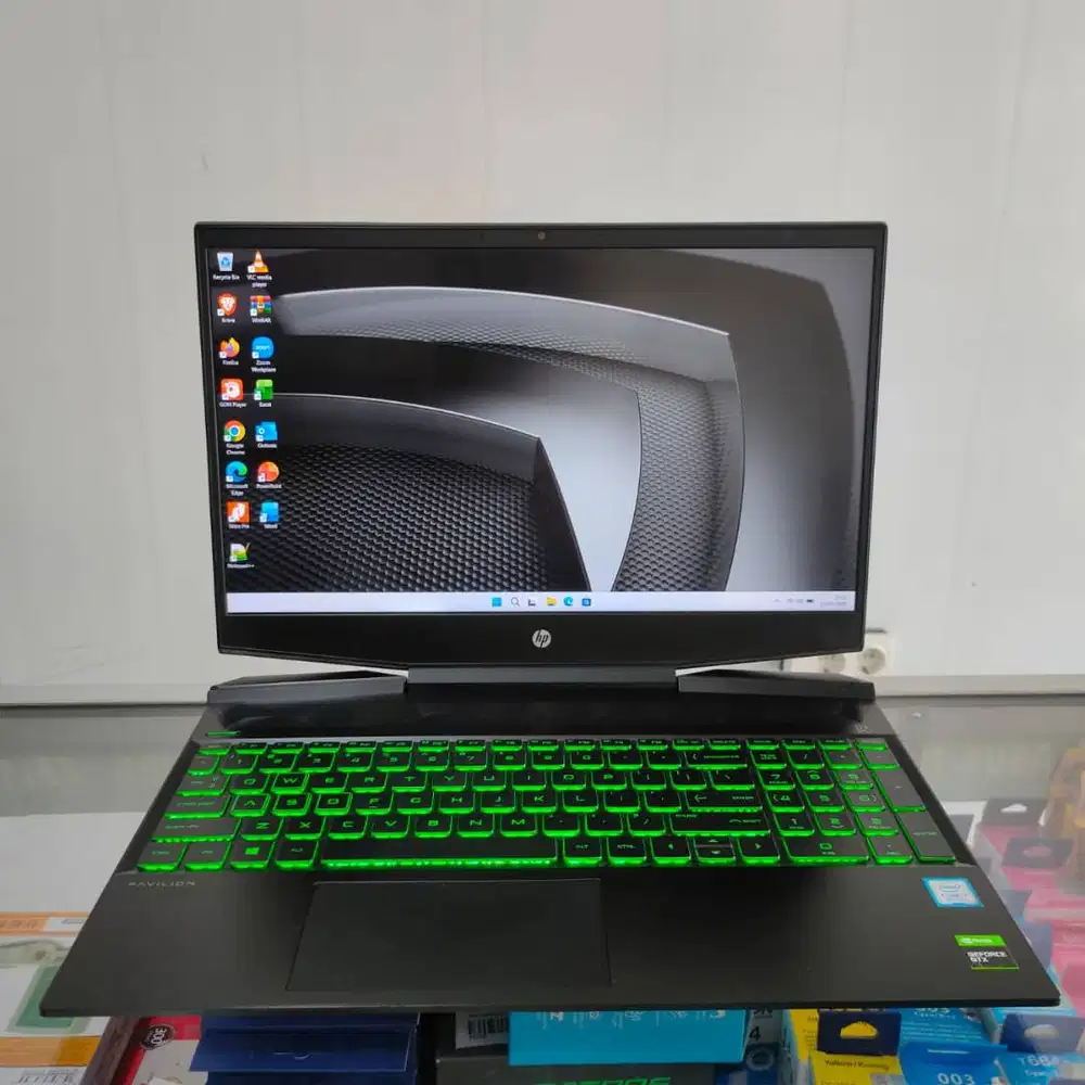 LAPTOP HP PAVILION GAMING 15-DK0042TX