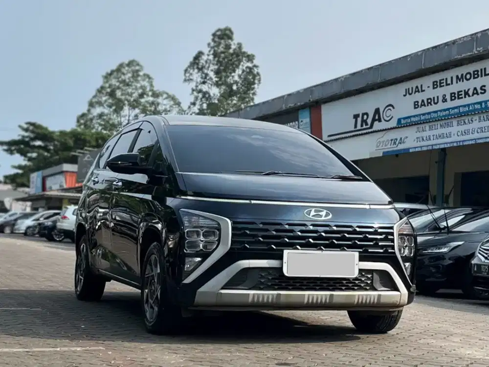 TERMURAH!! HYUNDAI STARGAZER 1.5 PRIME AT MATIC 2023 , CAPTAIN SEAT