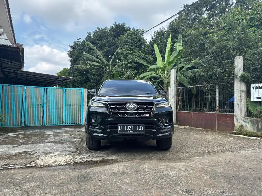 TOYOTA FORTUNER VRZ GR SPORT 2.8 2022 Diesel (Ganjil)