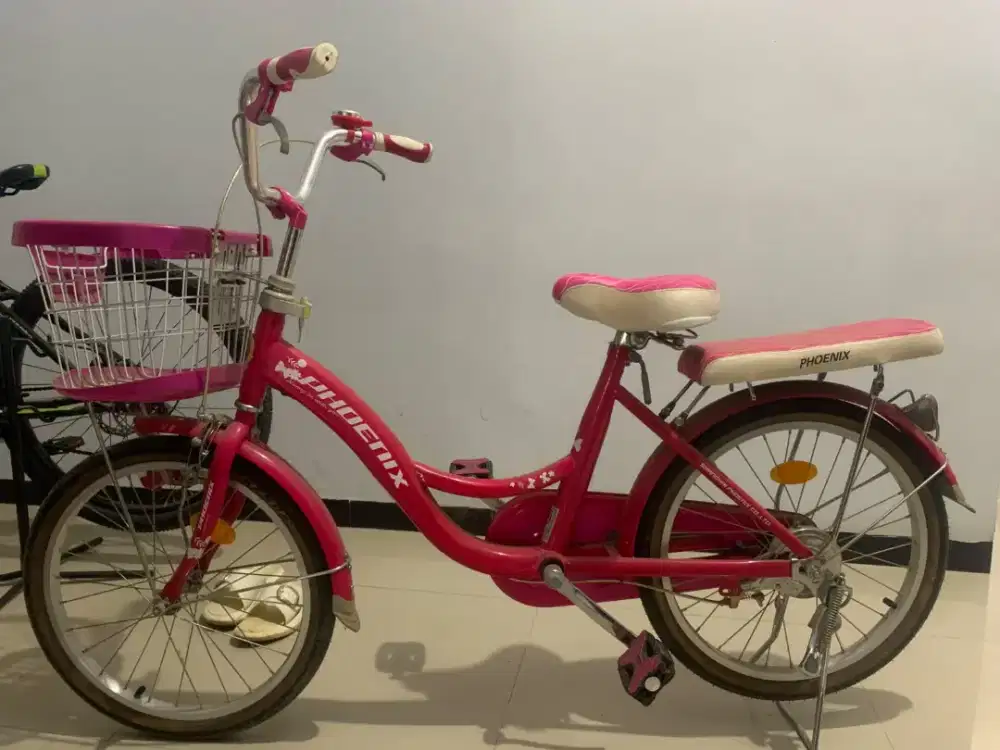 Sepeda Mini Phoenix Pink Pre-loved Berkualitas