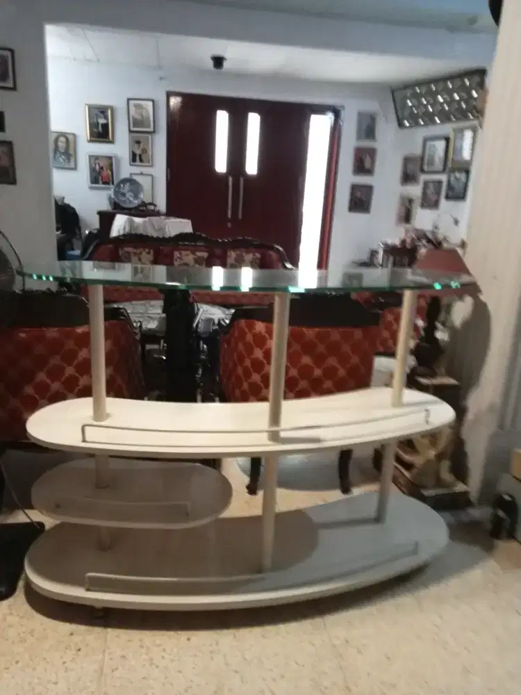 meja bar & 2 kursi