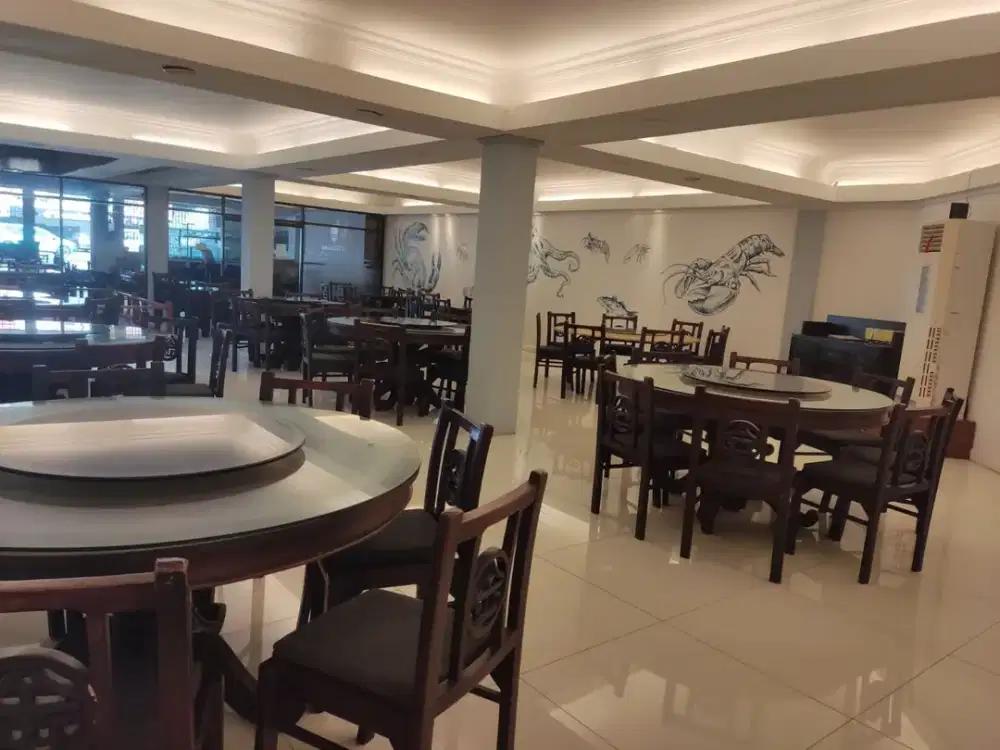 Tempat usaha di Raya Kuta Bali