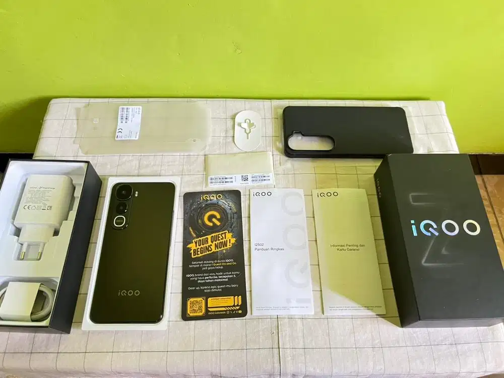 IQOO Z10 lite 8/256 FULLSET ORIGINAL MULUS GARANSI ON PANJANG