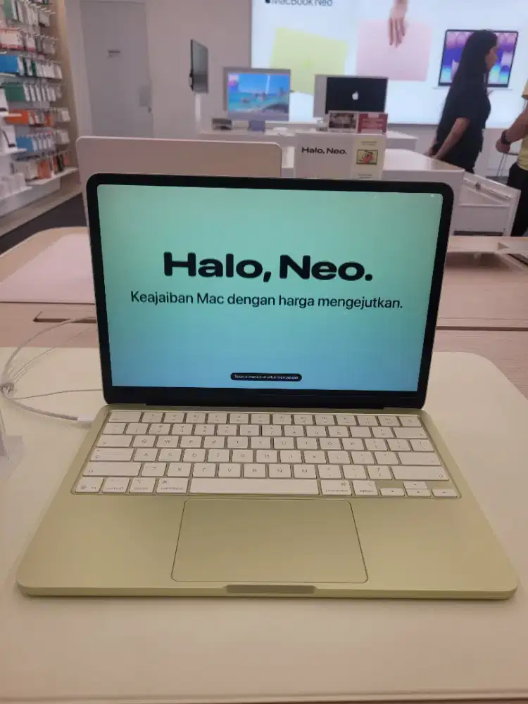 Promo MacBook Neo bisa kredit cicilan ringan tanpa DP