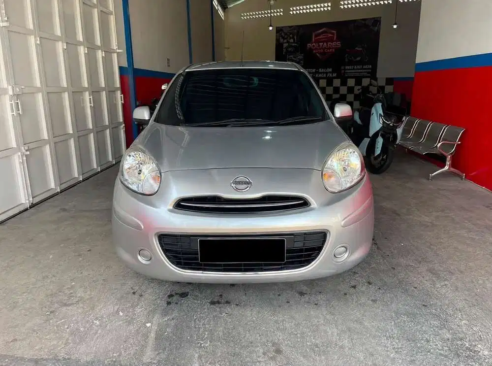 Nissan March 2013 Bensin