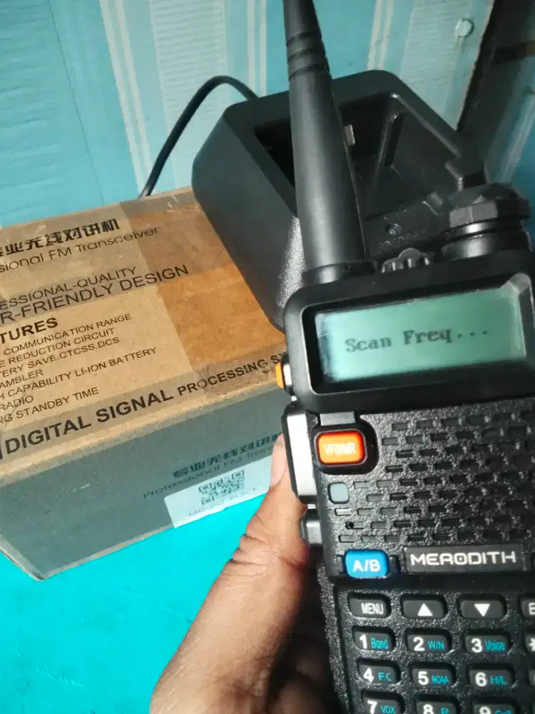 HT Walkie Talkie UV5R Baru