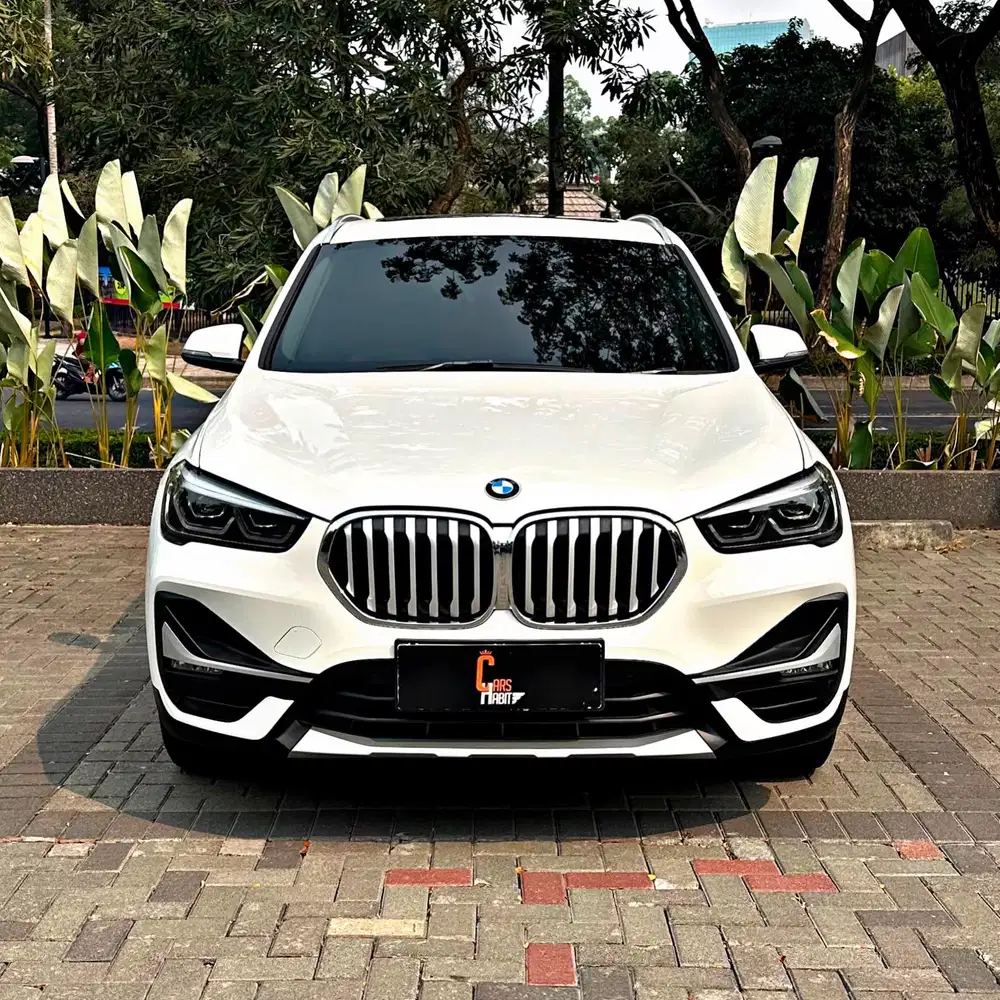LOW ODO! BMW X1 xLine 2021 sdrive18i lci 2020 Bergaransi 2022