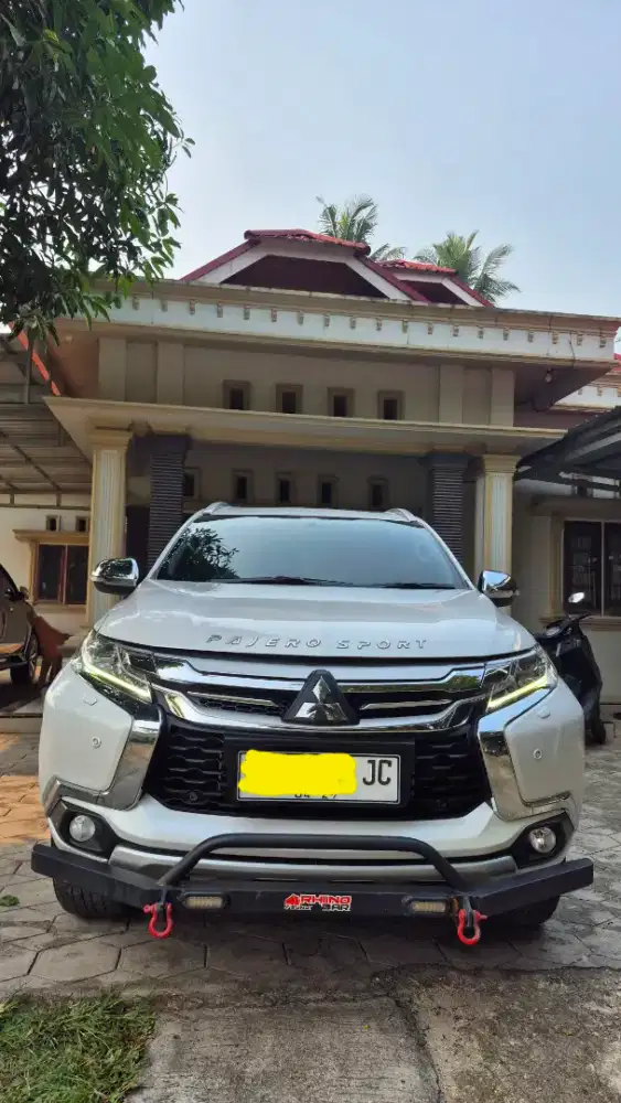 Pajero Dakar Putih 2019