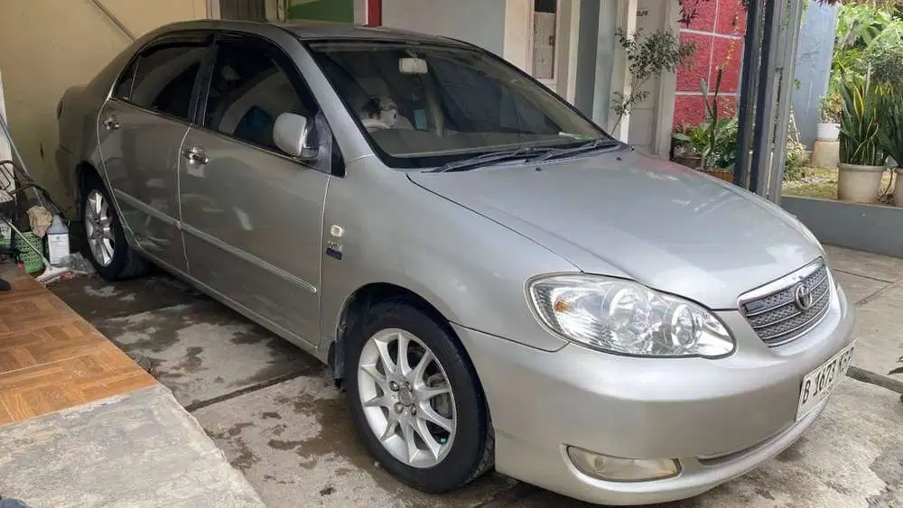 Toyota Corolla Altis 2004 Bensin