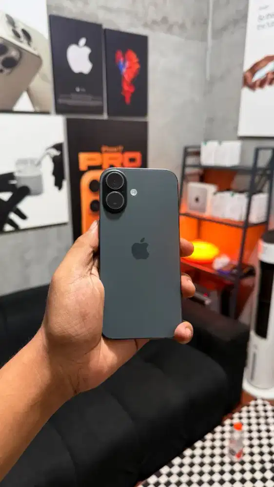 iPhone 17 256Gb iBox
