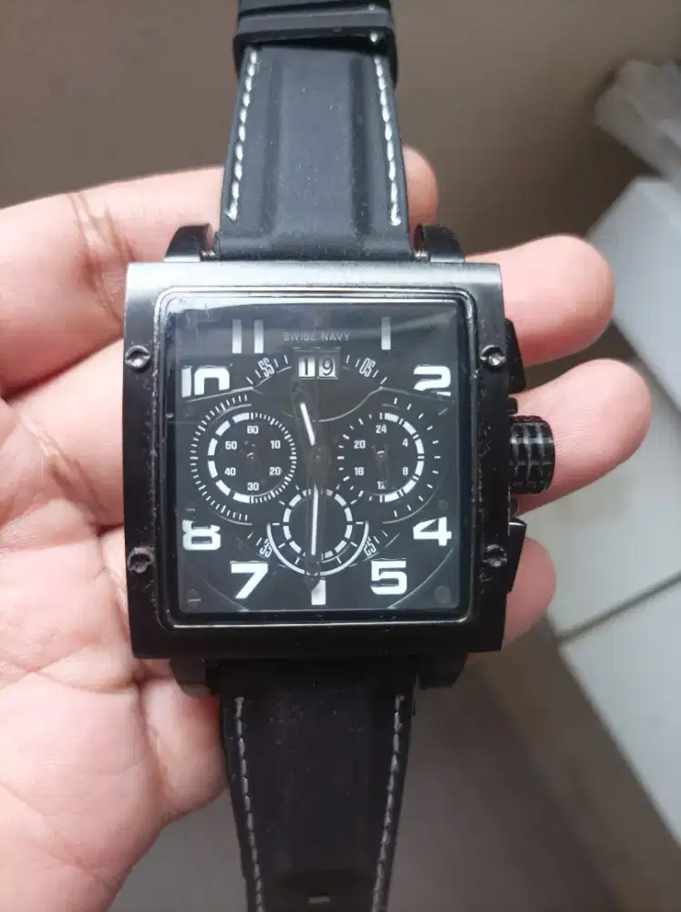 Jam tanganerk Swiss Navy