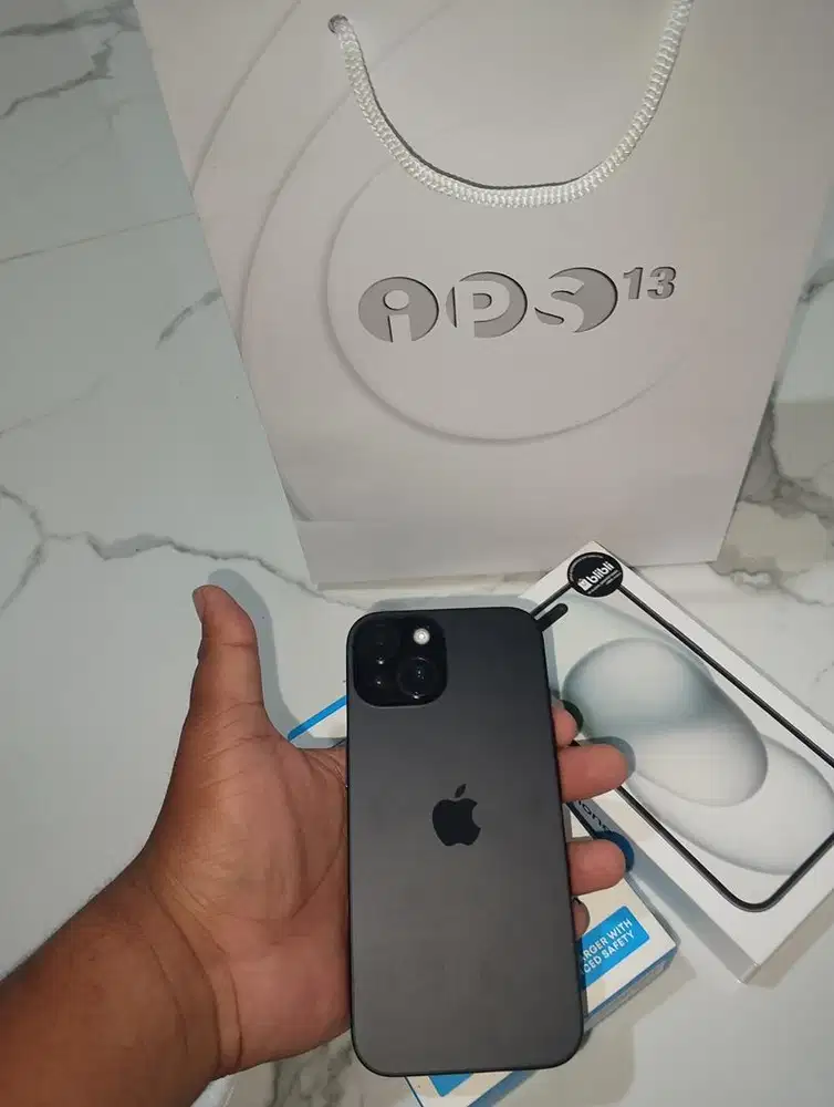Dijual Iphone 15 128 resmi mulussss