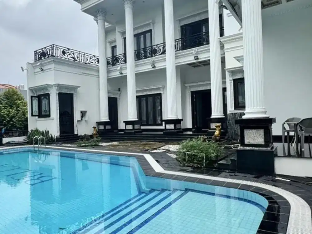 Rumah Mewah Artha Gading Villa Hoek Kelapa Gading