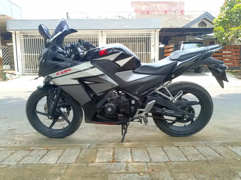 CBR150R K45A 2016