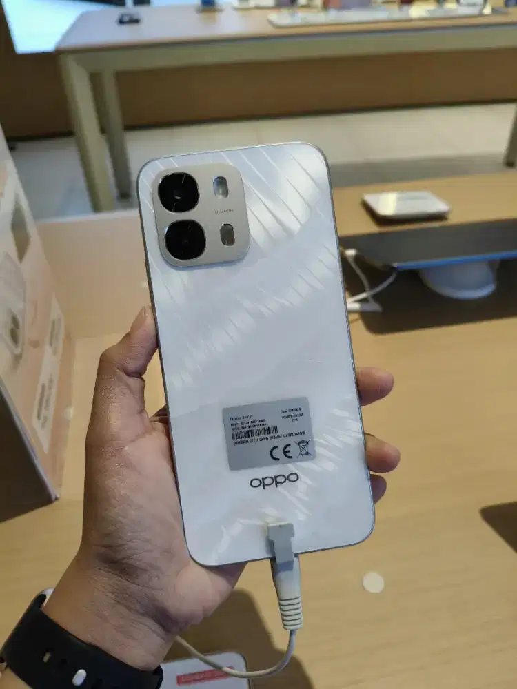 OPPO A6S FREE BUDS