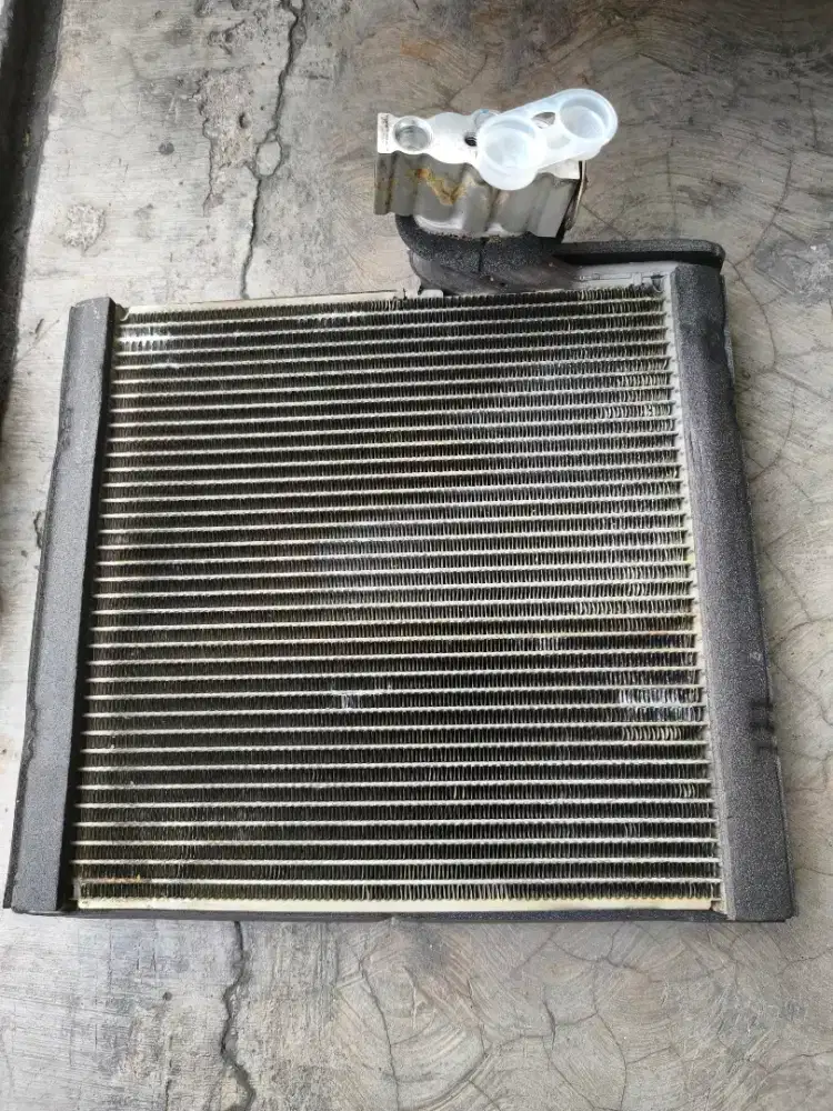 Evaporator innova reborn bekas dan rusak