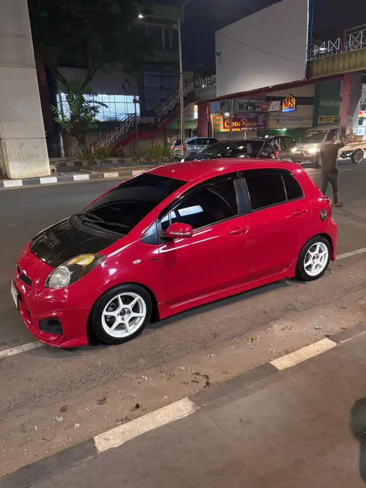 Yaris 2013 manual last edition