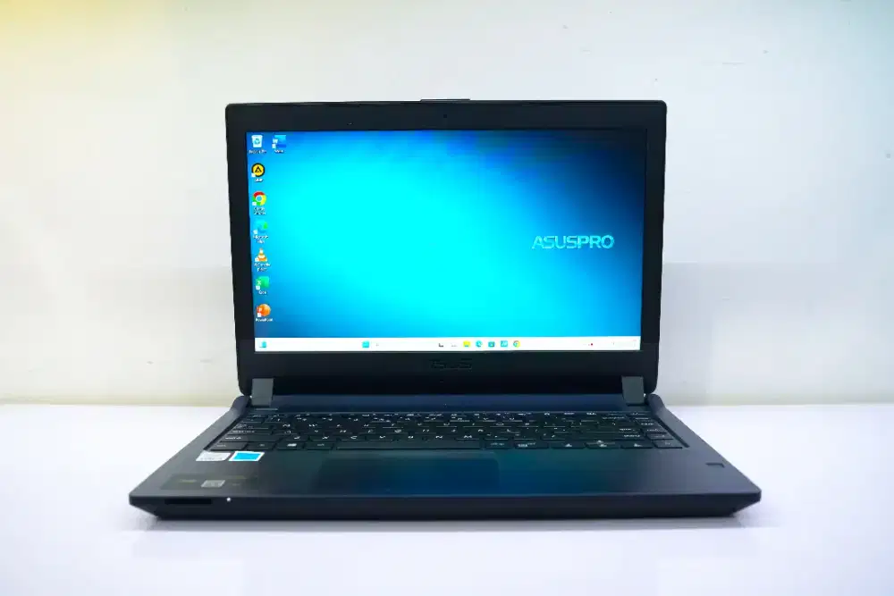 ASUS PRO P1440F.CORE i3-10110U GEN10.RAM 8GB.SSD256GB.14in