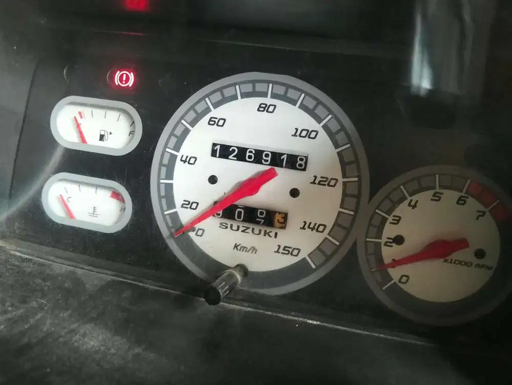 Suzuki Carry 2014 Bensin