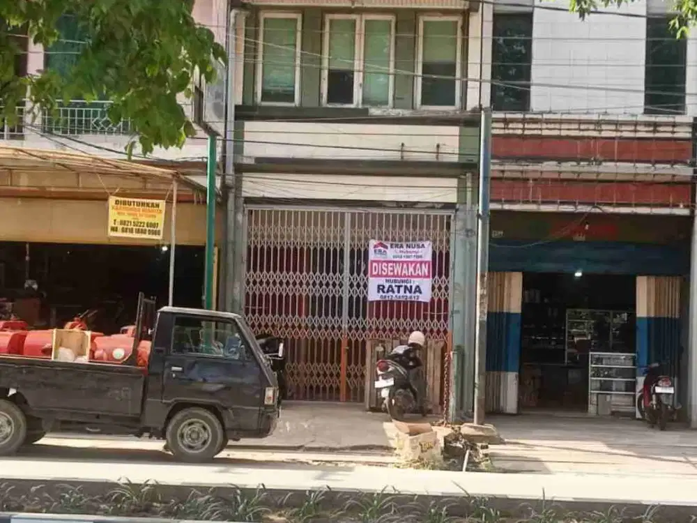 ruko jual dua lantai tengah kota Samarinda