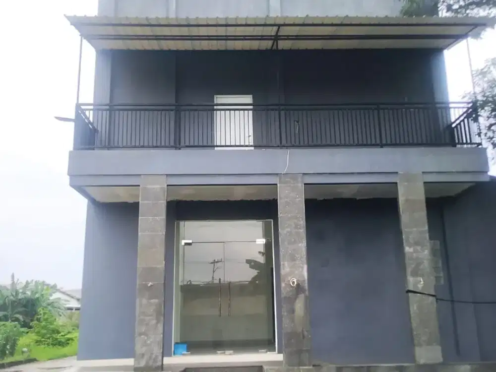 Ruko 3Lt Siap Pakai Strategis di Pinggir Jalan Raya Cikupa Tangerang